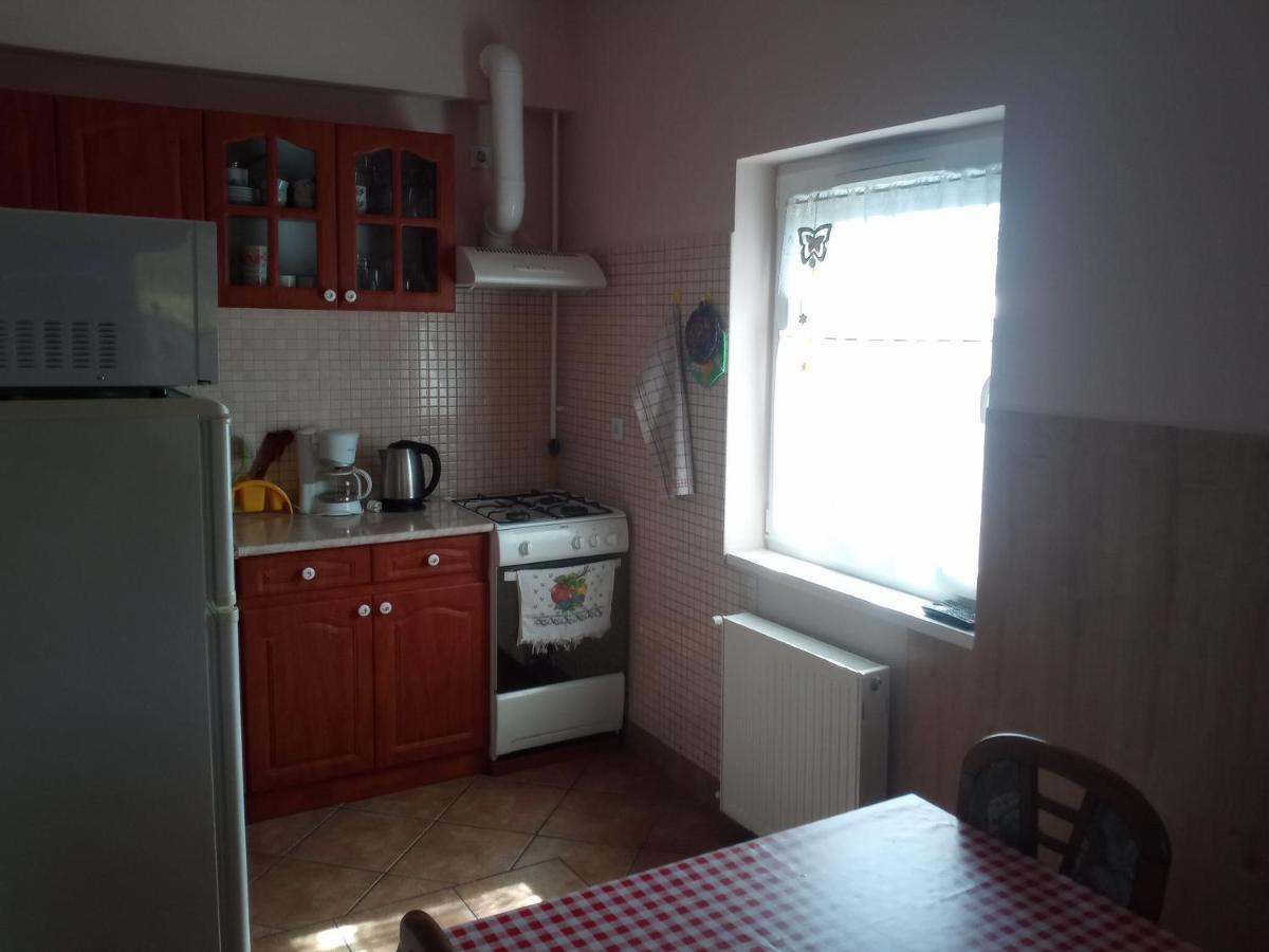 Budai Vam Apartmanhaz Pécs Exteriör bild