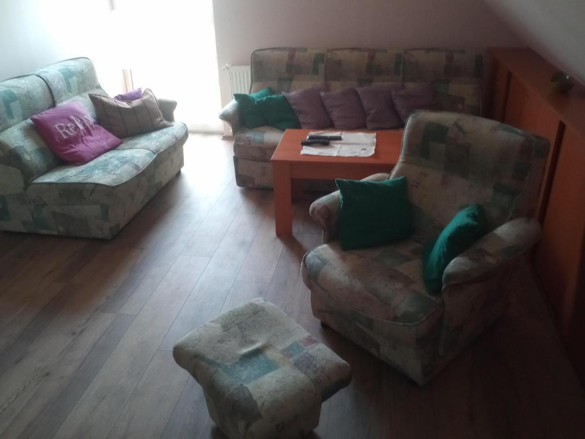 Budai Vam Apartmanhaz Pécs Exteriör bild