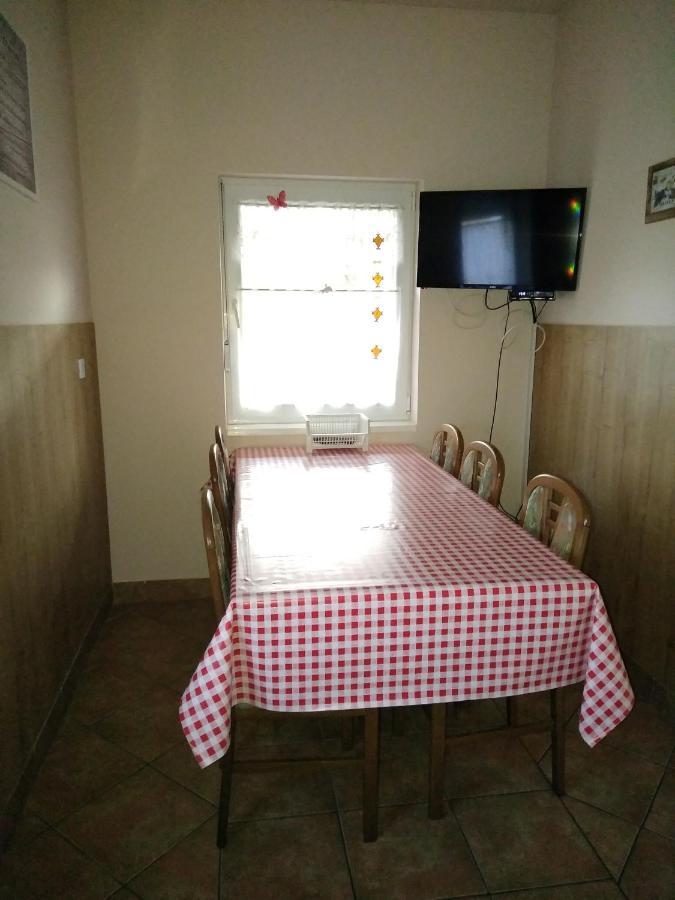 Budai Vam Apartmanhaz Pécs Exteriör bild